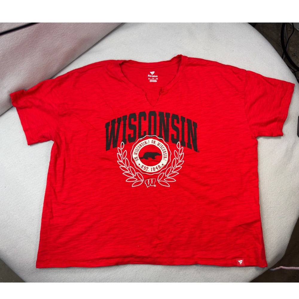 Wisconsin Badgers Football Women XL Red Cotton Slub V-Neck Tee NCAA Bucky UW - Picture 2 of 16